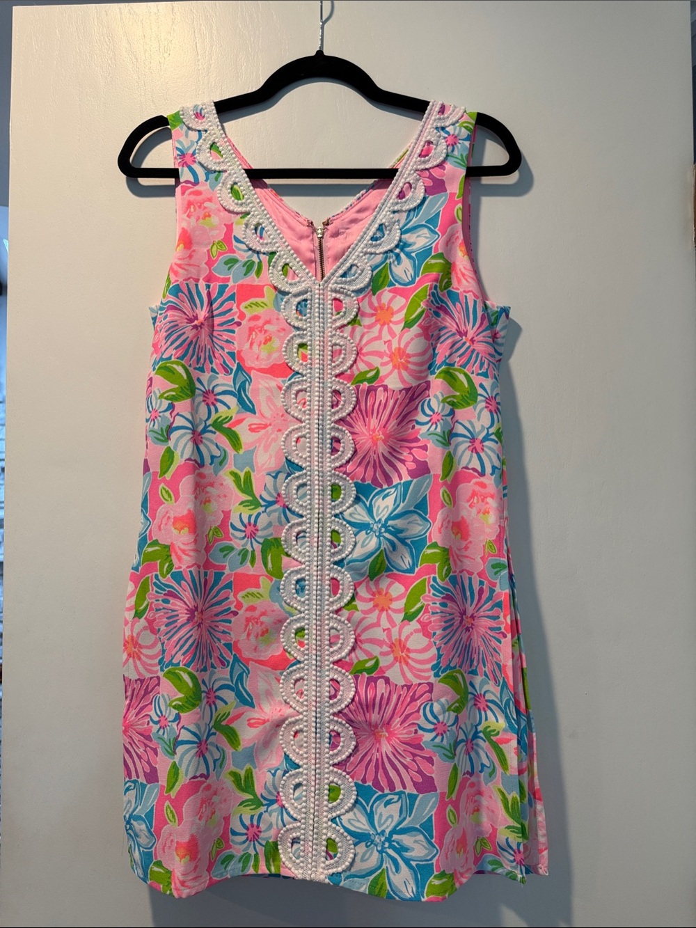 Lilly Pulitzer Pink Floral Sleeveless Shift Dress with White Lace Detail